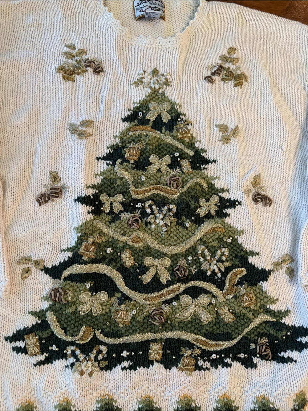 VTG Heirloom Collectibles Christmas Tree Sweater White Knitted Embellished L - Picture 3 of 11